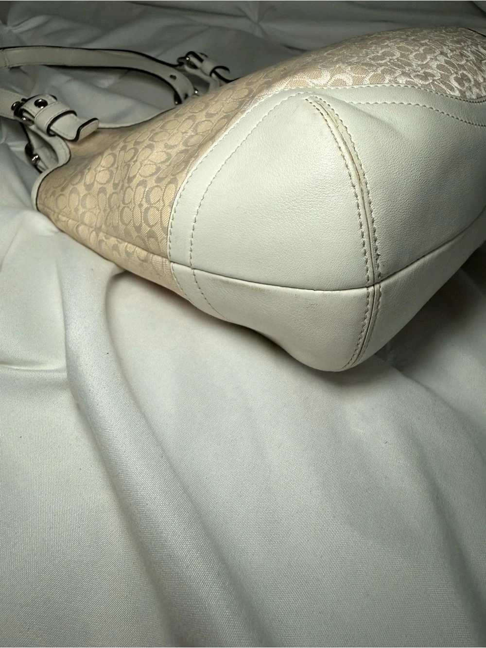 Coach Signature Shoulder Bag in Beige and White